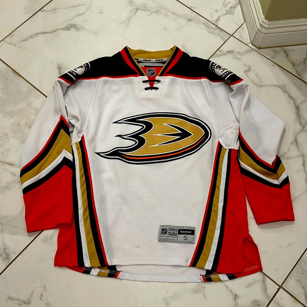 Official Anaheim Ducks Hockey Jersey Oversized Men’s Size Small Petite